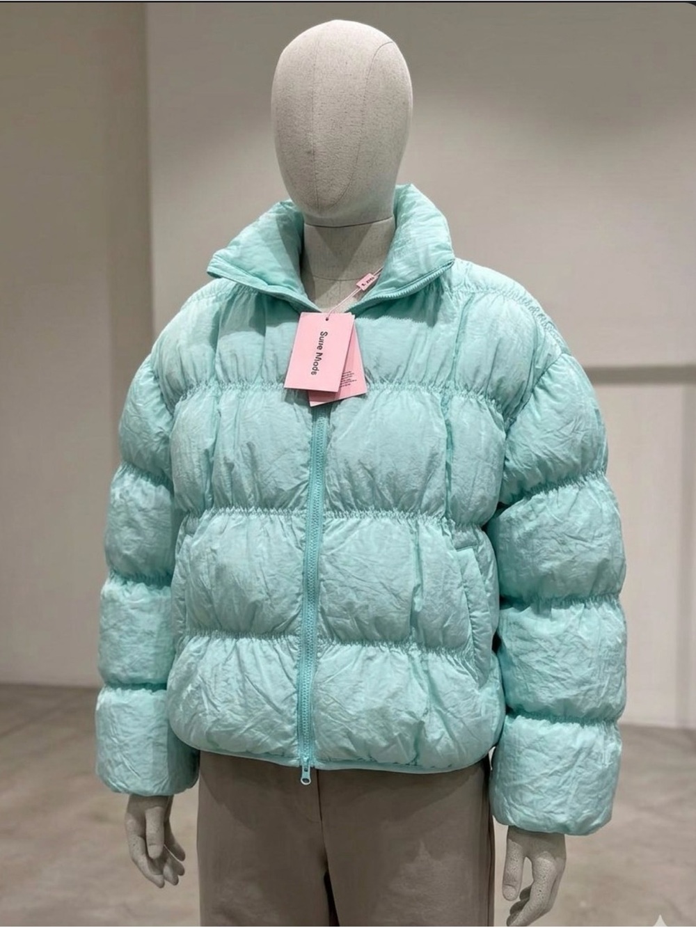 Old Navy Mint Green Women’s Quilted Puffer Jacket size M